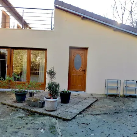Casa de hóspedes Iris Garden Saint-Germain-en-Laye